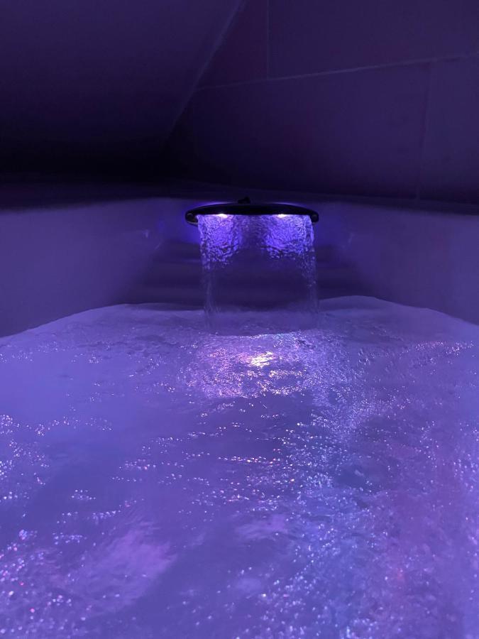 Le Nid D'Amour 2Pers / Wifi / Sauna Houssen Dış mekan fotoğraf
